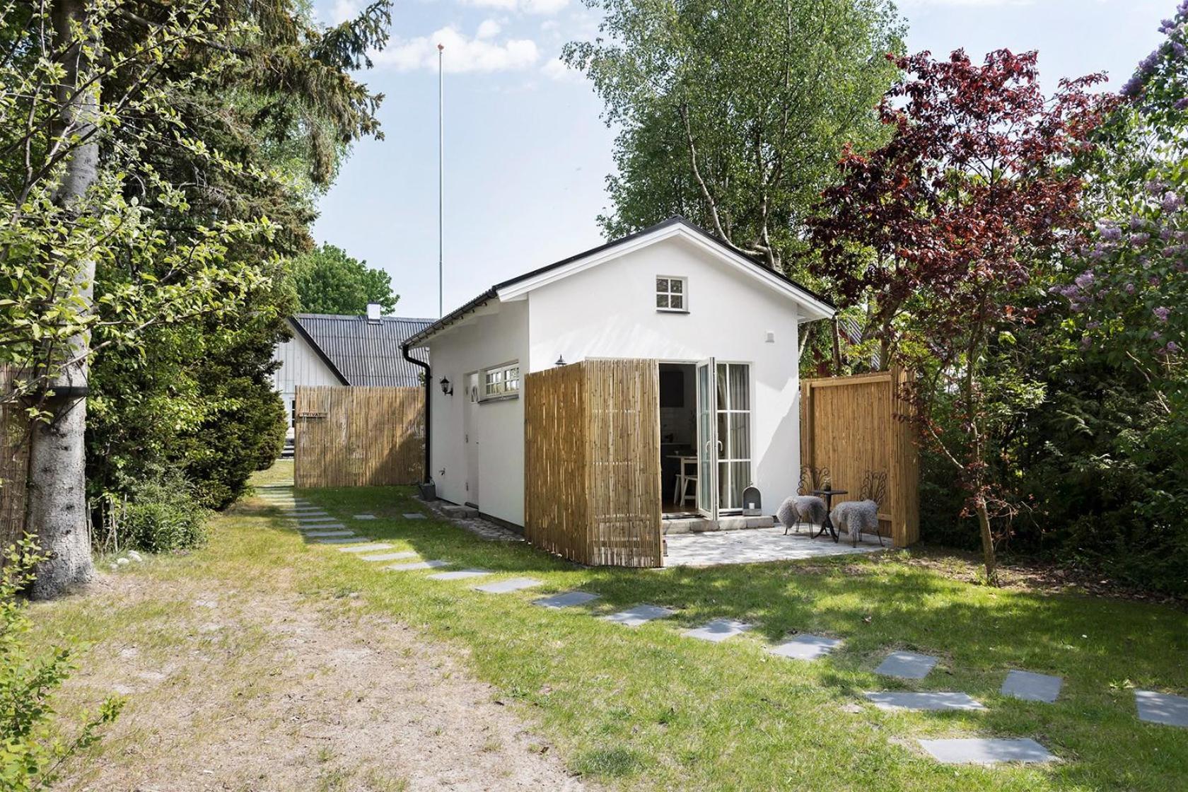 Cute Little Cottage In Hoellviken 外观 照片